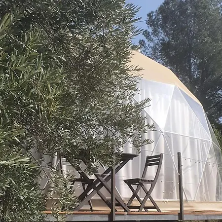 Glamping Geodesic Dome In Secluded Eco Retreat Luksustelt Alozaina